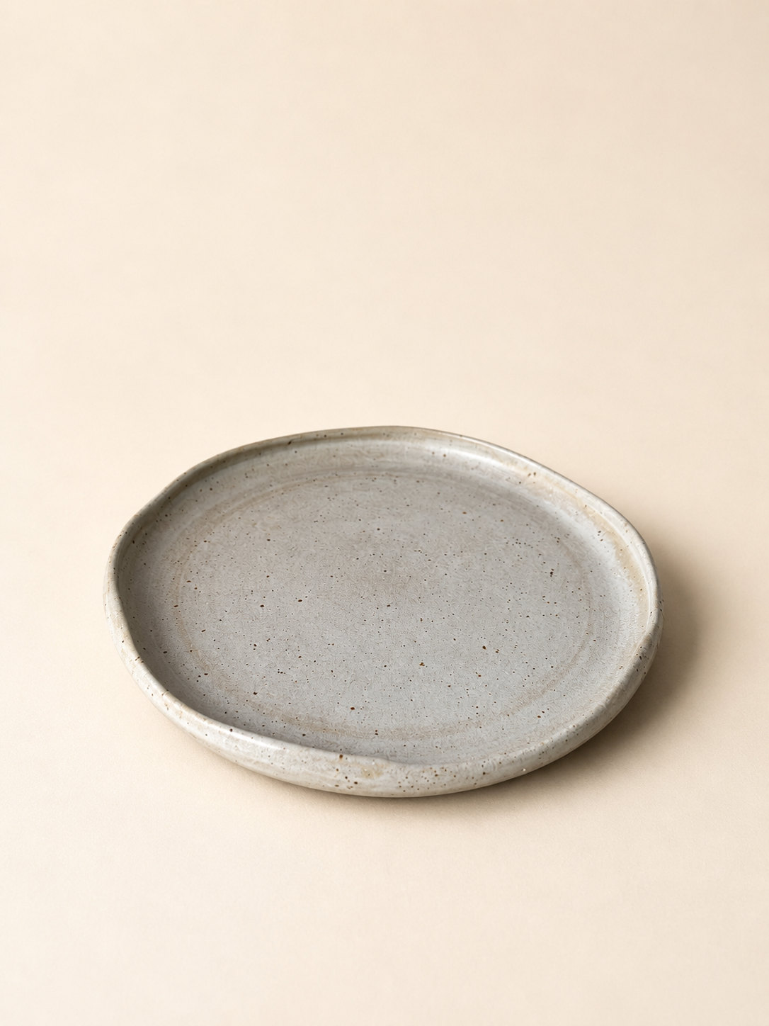 organic plate no.7