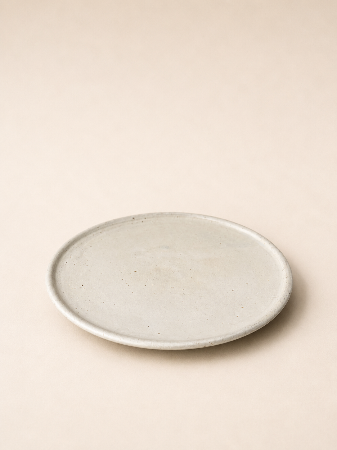 round plate no.1